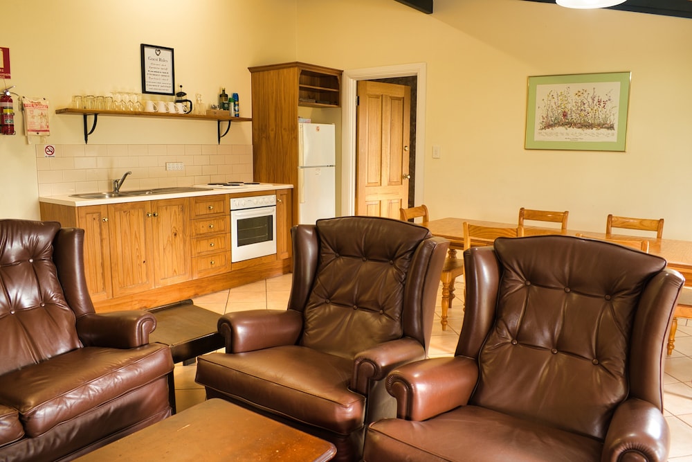 Cape Jervis Accommodation and Caravan Park 42/72