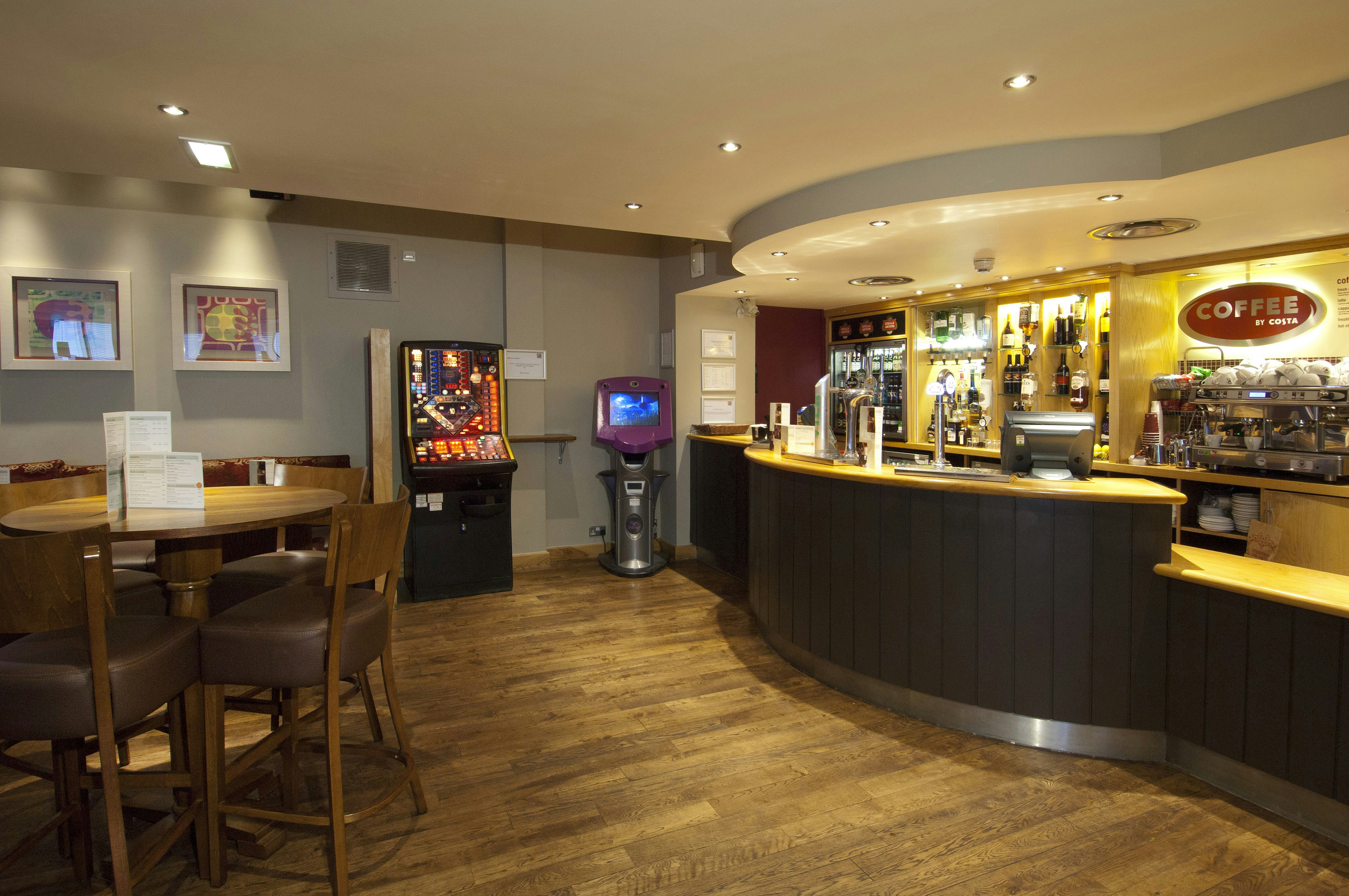 Premier Inn Sheffield City Centre (Angel Street) 36/49