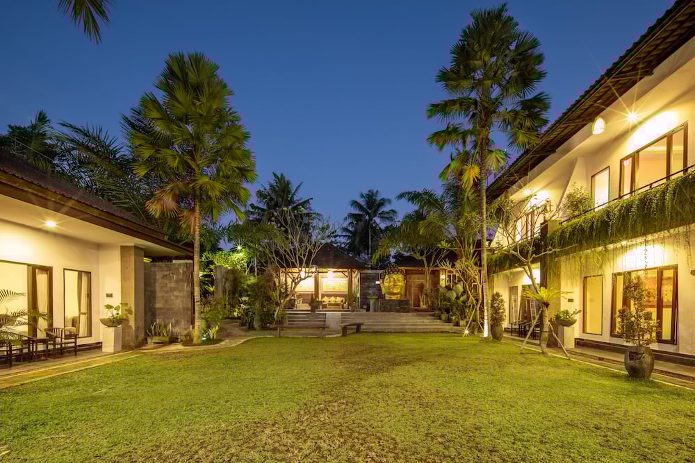 Ubud Raya Boutique Hotel 9/66