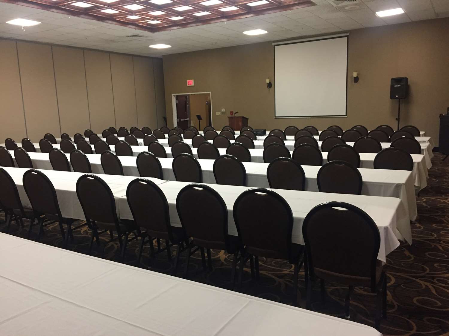 Best Western Plus Brandywine Inn & Suites 34/40