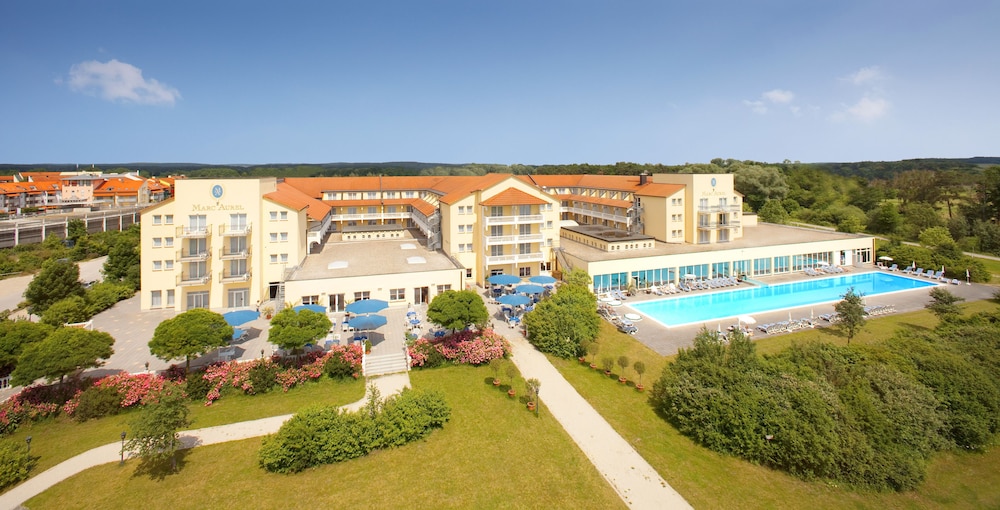 Dorint Marc Aurel Spa & Golf Resort 3/73