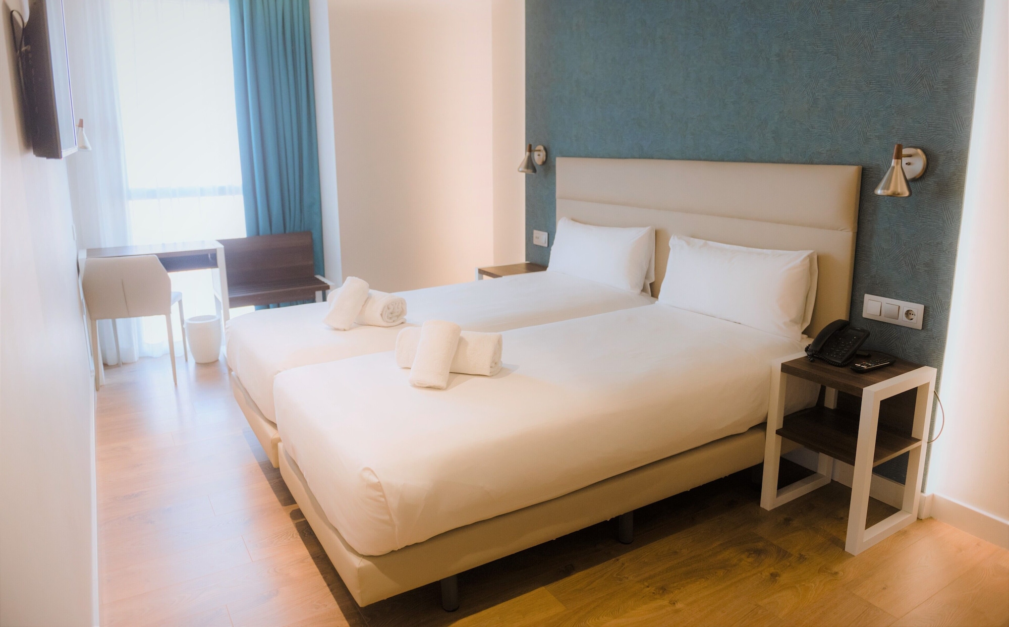 EXTERIOR, DOUBLE BED, BALCONY