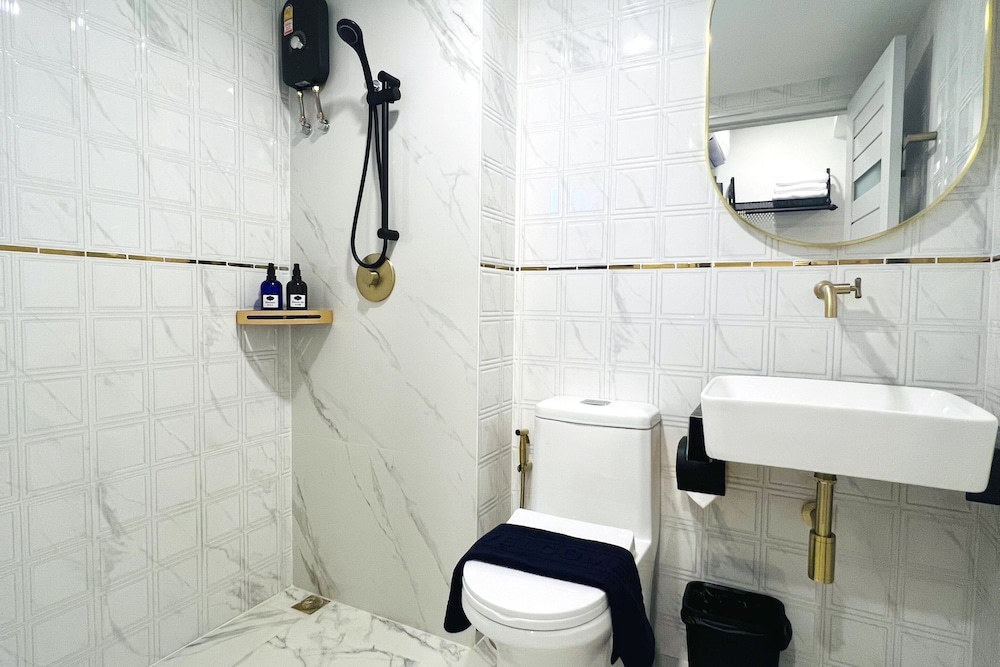 Travelier Hostel 57/59