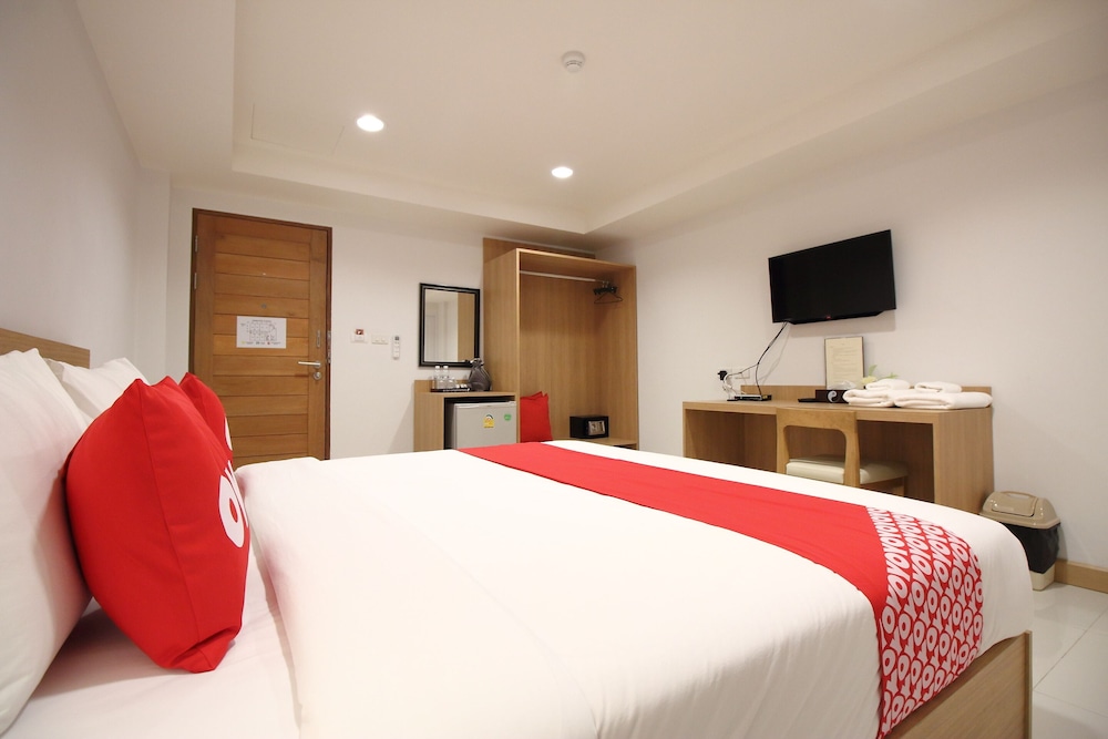 OYO 483 Pannee Hotel Khaosan 15/28