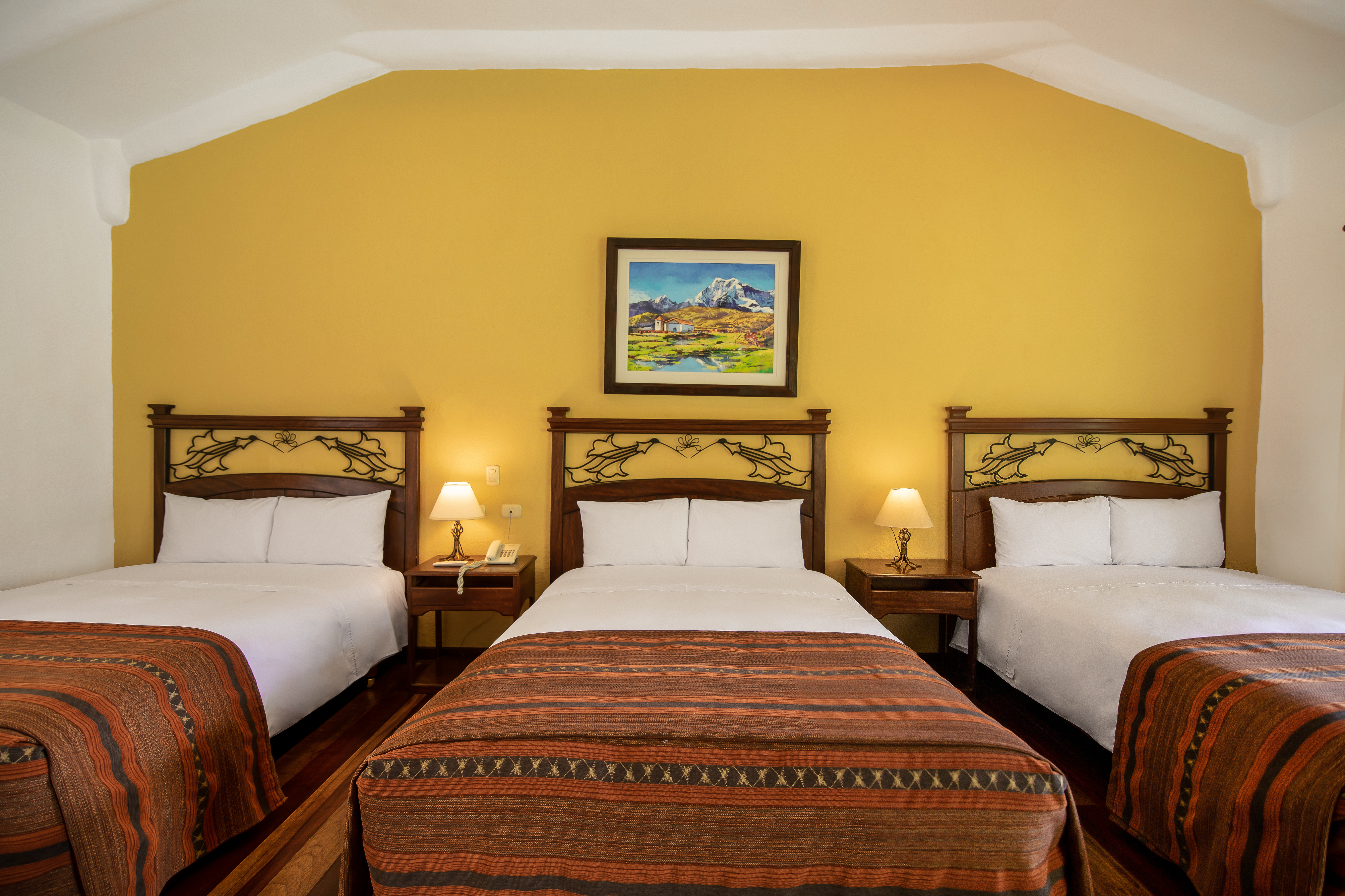 HOTEL HACIENDA DEL VALLE 7/18