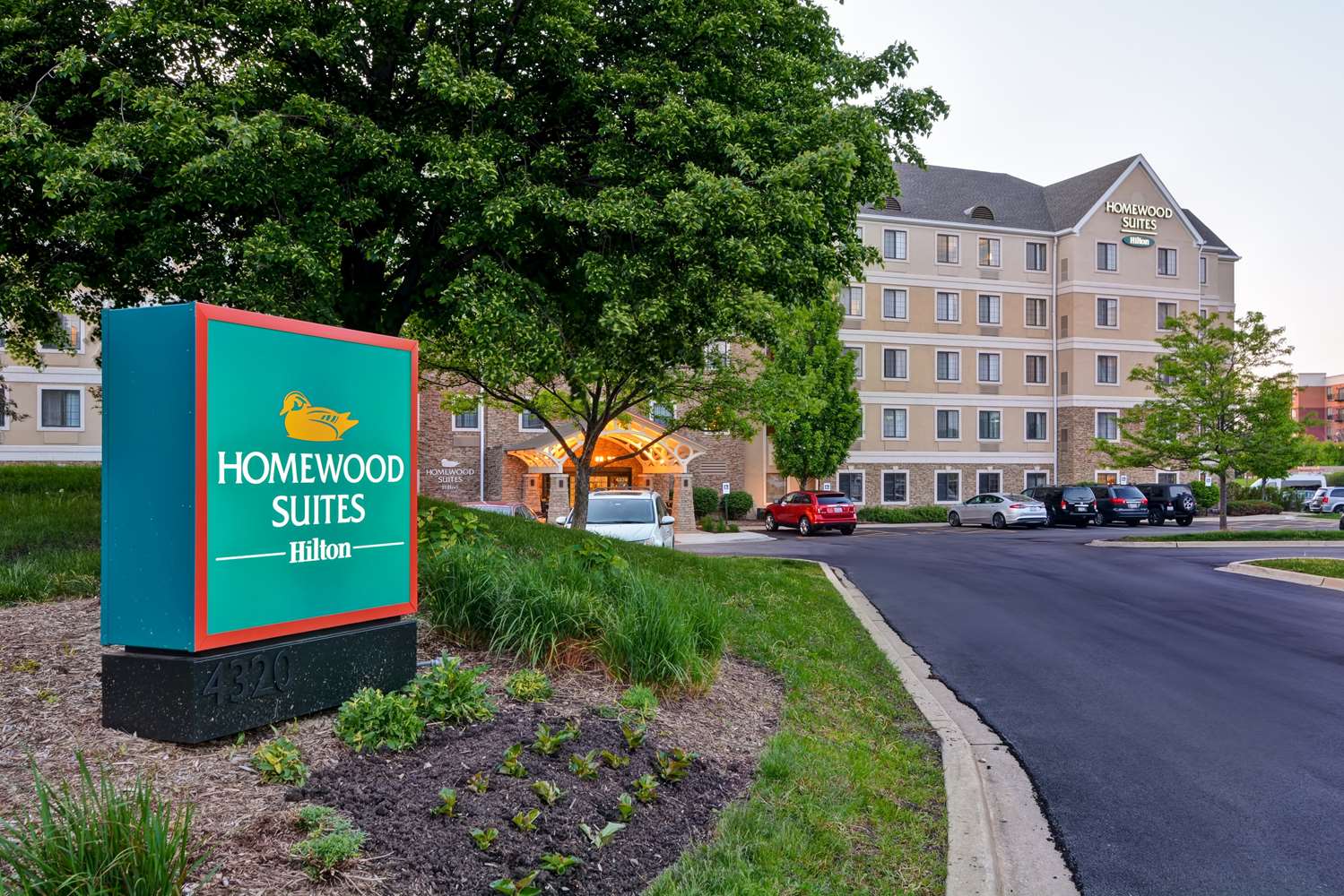Homewood Suites by Hilton Aurora Naperville in AURORA - IL