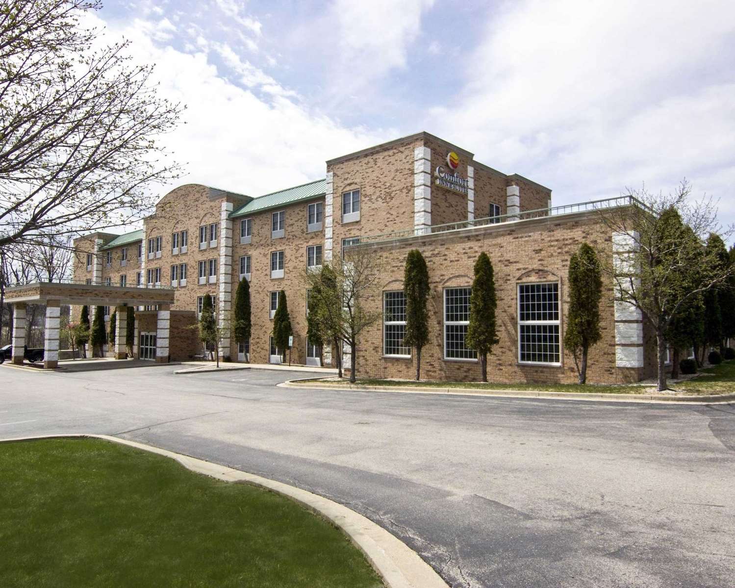 Comfort Inn and Suites Grafton Cedarburg 18/18