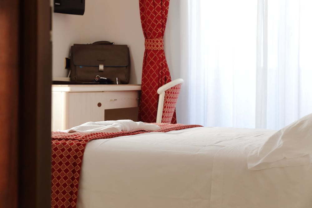 Hotel Du Soleil 14/67