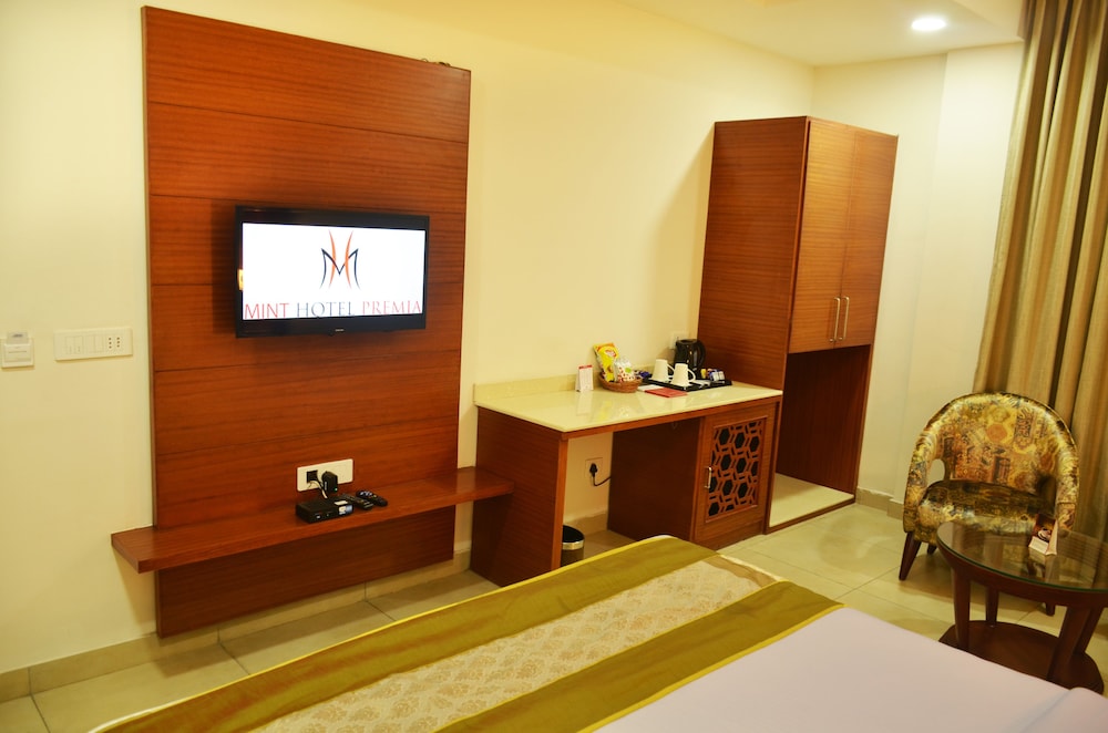 Mint Hotel Premia 6/36
