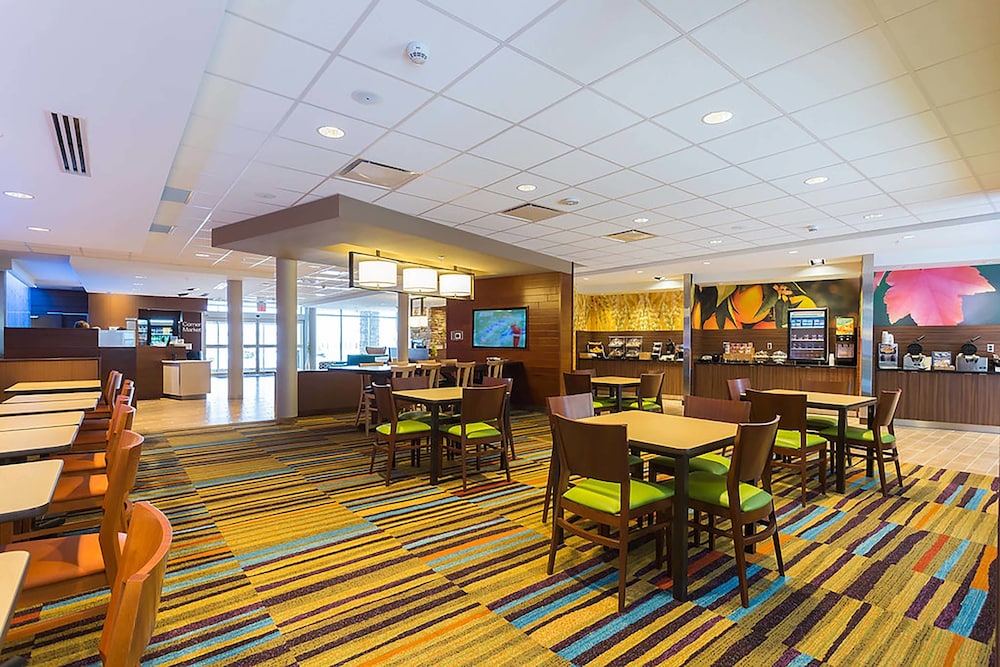 Fairfield Inn And Suites Jamestown 46/60