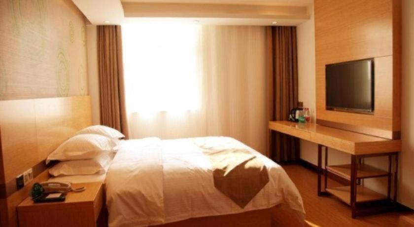 GreenTree Inn Heze Danxian Shangmaocheng Business Branch 22/46
