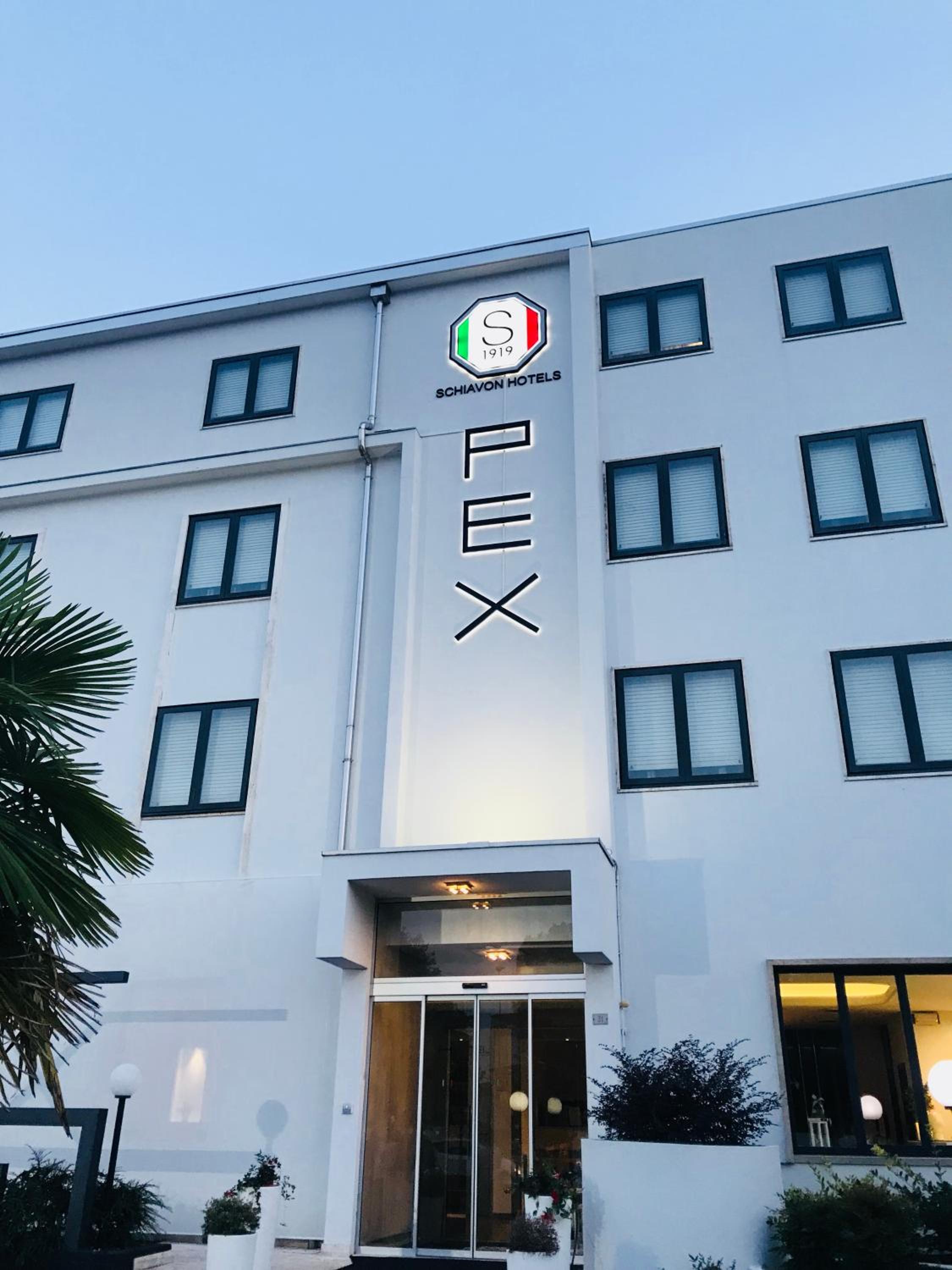 Hotel Pex 2/56