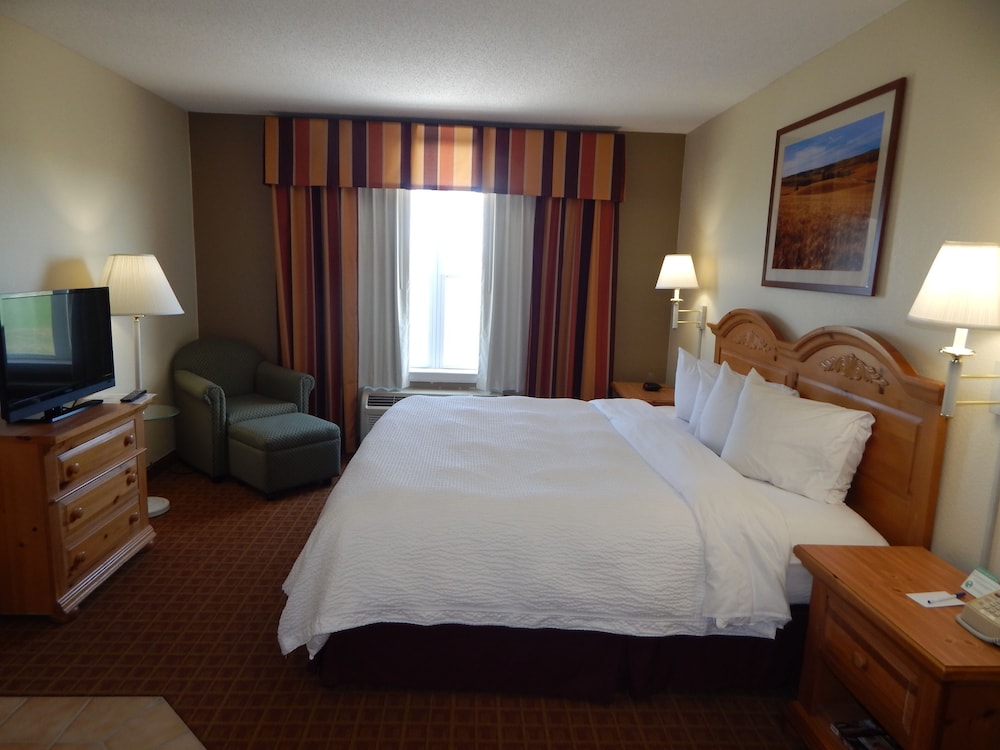 Lancaster Inn and Suites 19/64