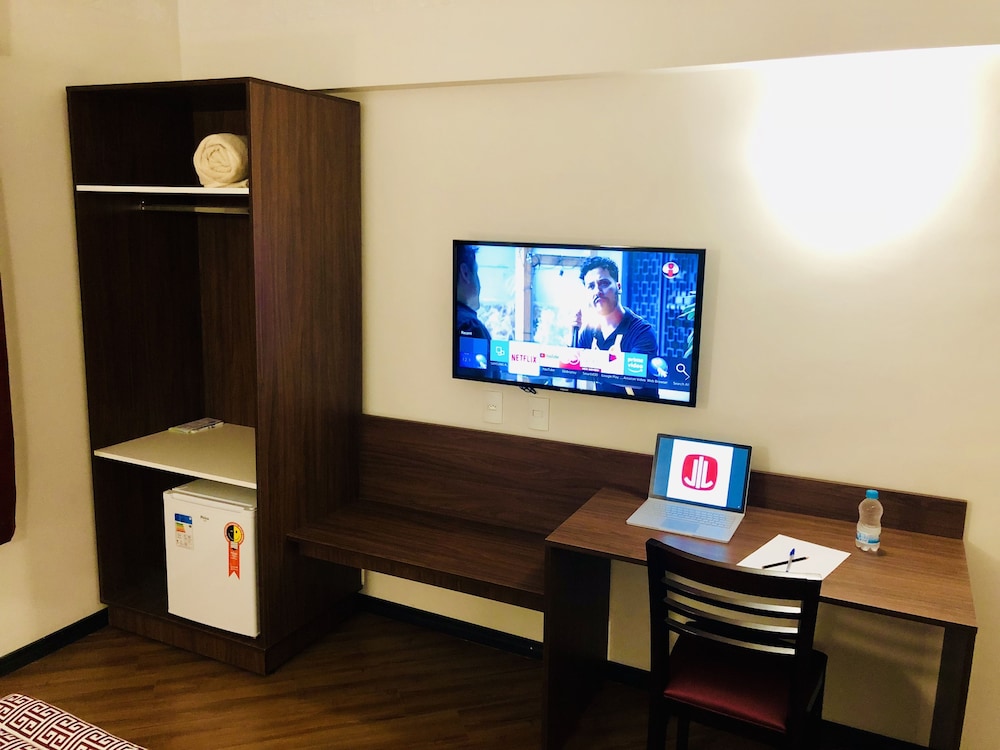 Lummina Hotel Mogi 41/50