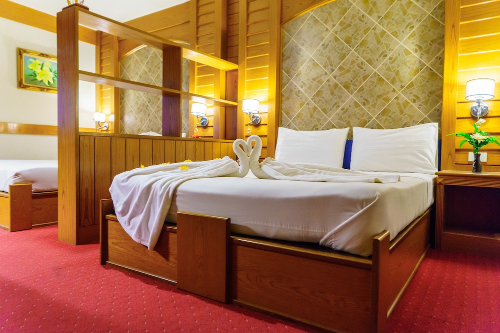 Siri Hotel 25/70