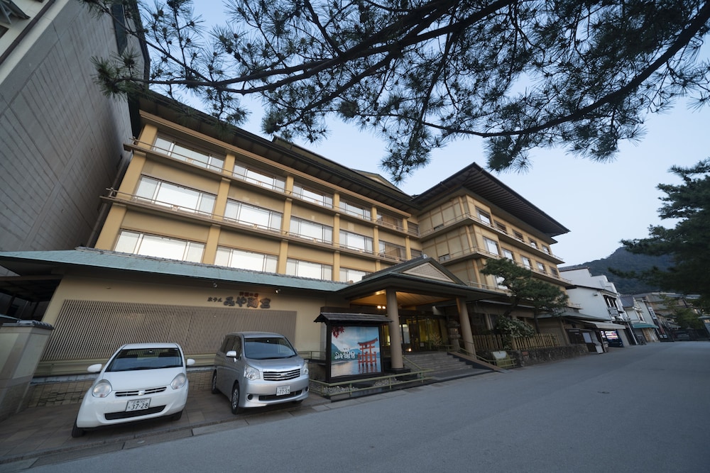 Hotel Miyarikyu 43/50