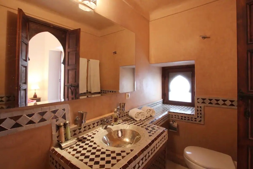Riad 107 48/50
