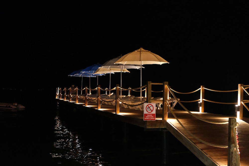 Lopera Beach Hotel 22/50