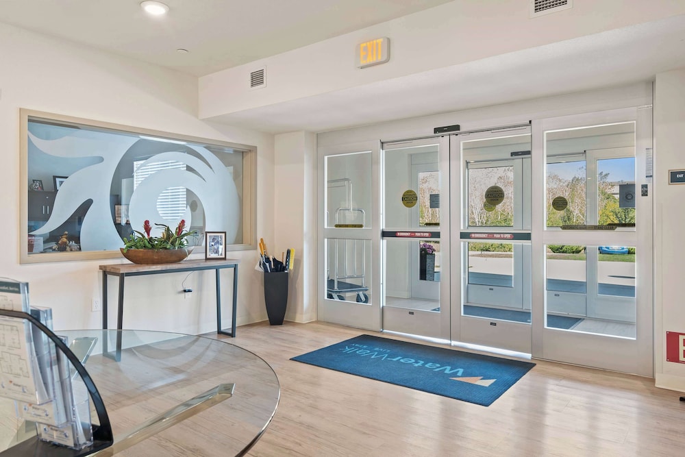 WaterWalk Extended Stay by Wyndham Kansas City - Overland Pk 4/61