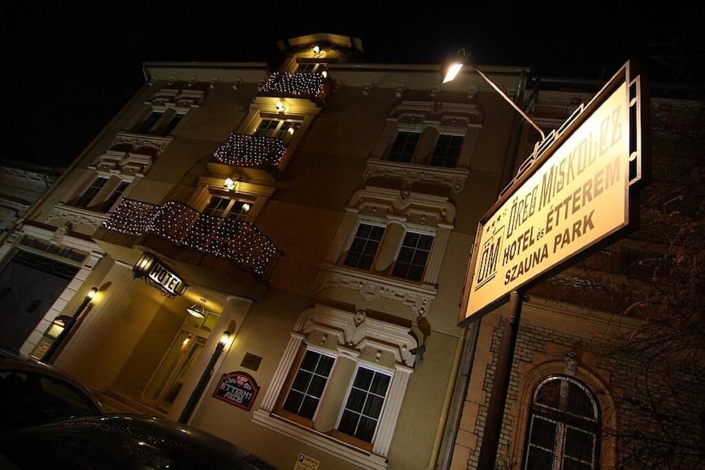 Old Miskolcz Hotel & Restaurant 3/34