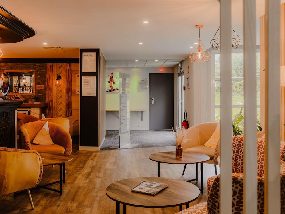 Mercure Annecy Sud 48/70