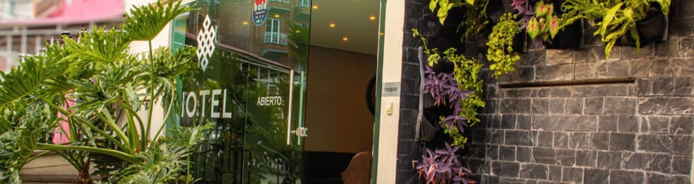 Hotel Infinity Medellin 7/67