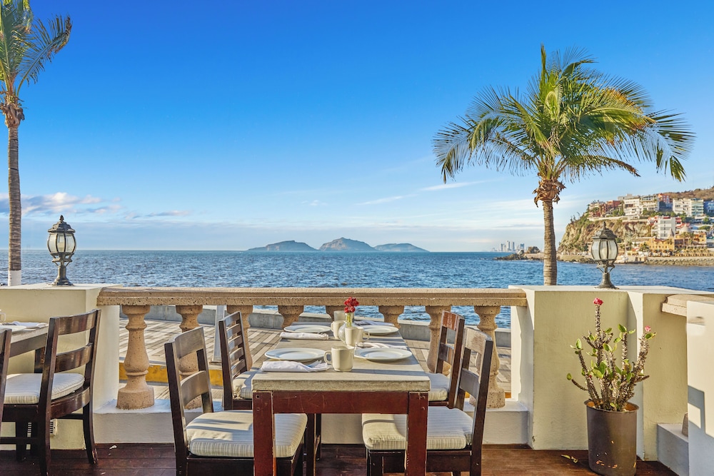 Casa Lucila Mazatlan Curamoria Collection 39/50