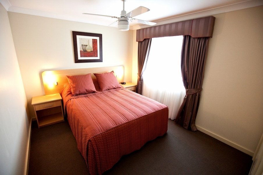 Cattlemans Country Motor Inn & Serviced Apartments 8/23