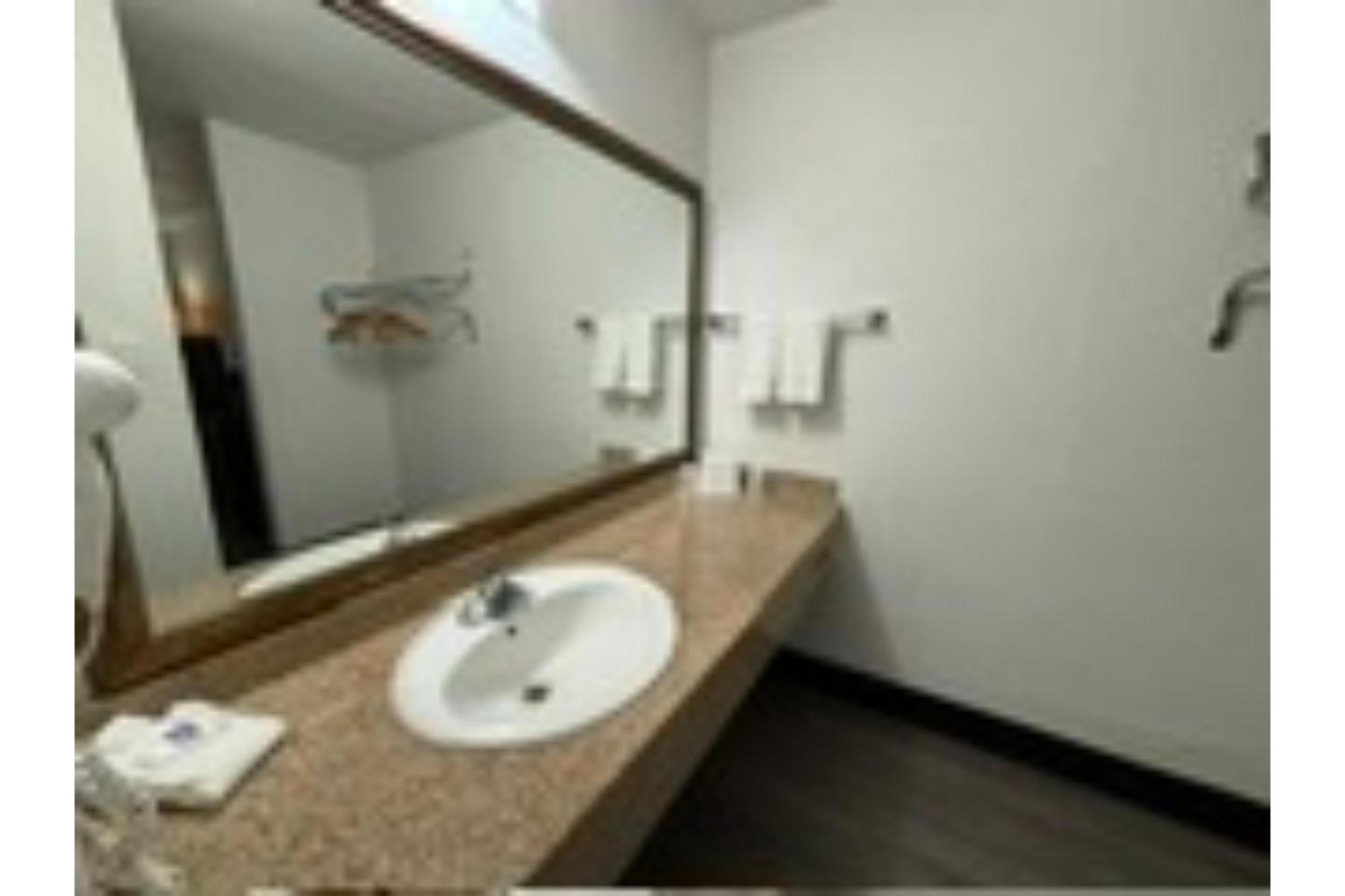 Motel6 Mesa, AZ - Downtown 19/20