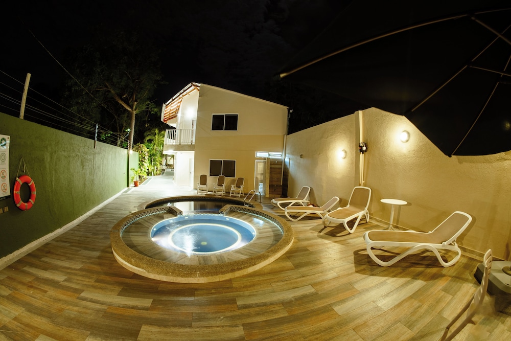 Hotel Isla Bonita 41/59