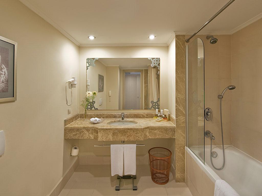 Akka Residence 59/60