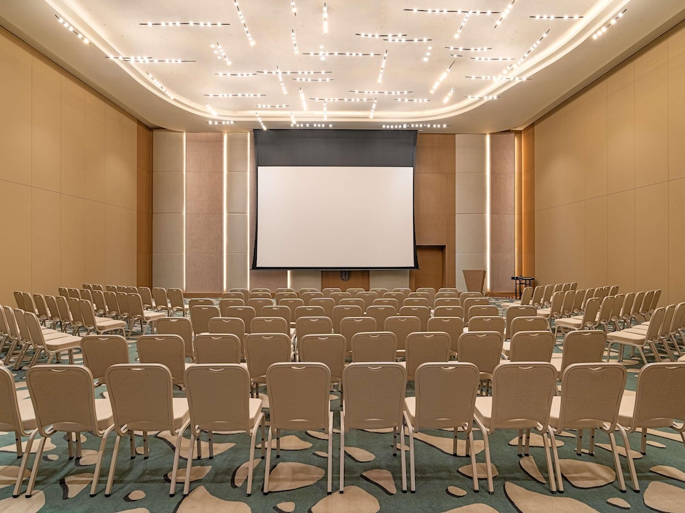 Swissotel Resort and Spa Cesme 55/67