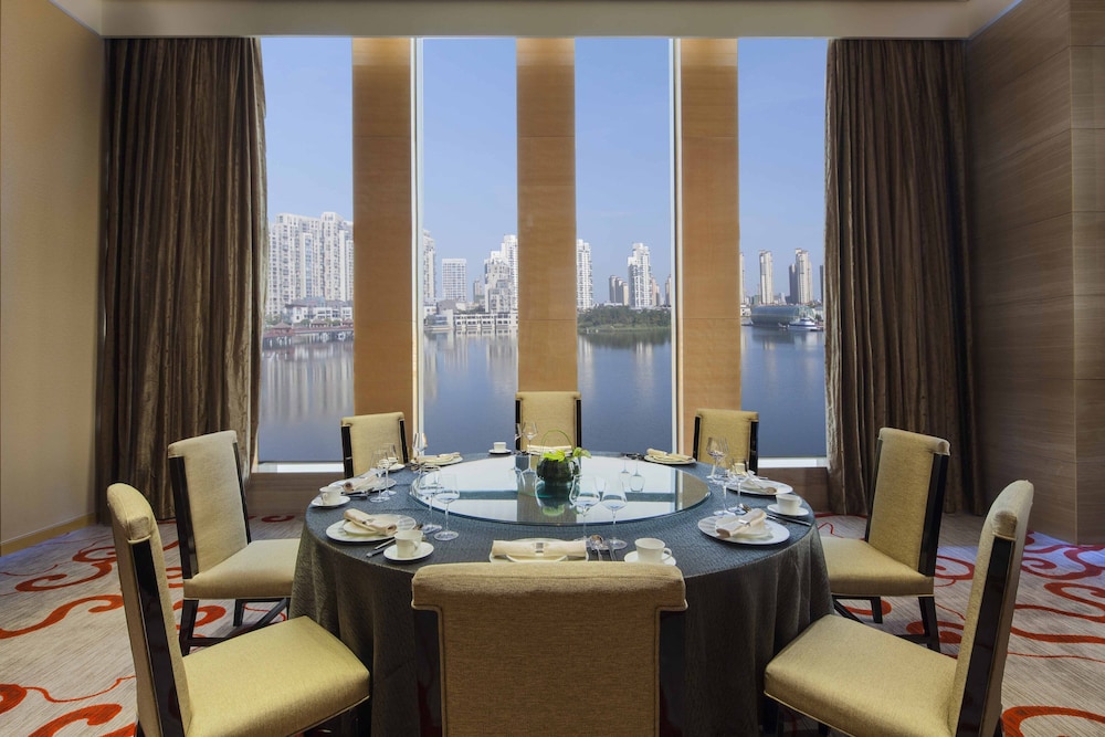 Crowne Plaza Tianjin Meijiangnan 32/49