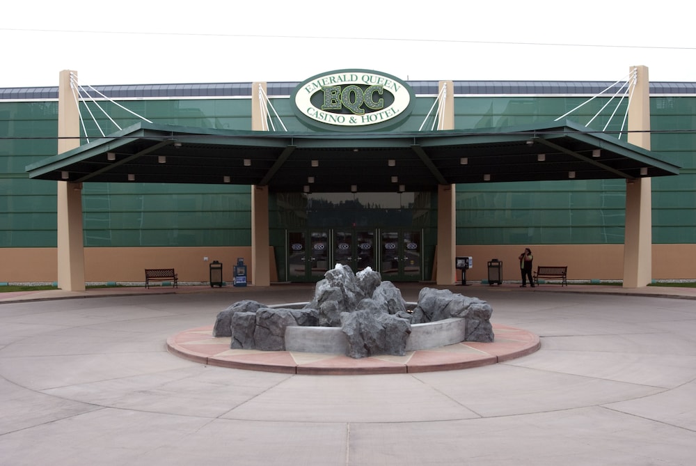 Emerald Queen Hotel & Casino 5/59