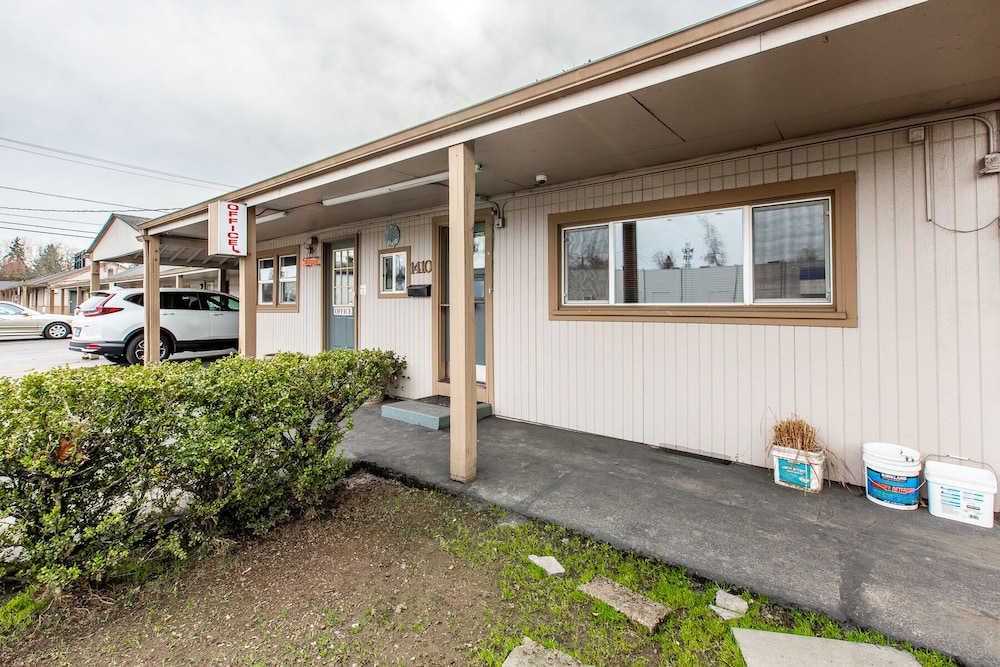 Welcome Inn 43/46