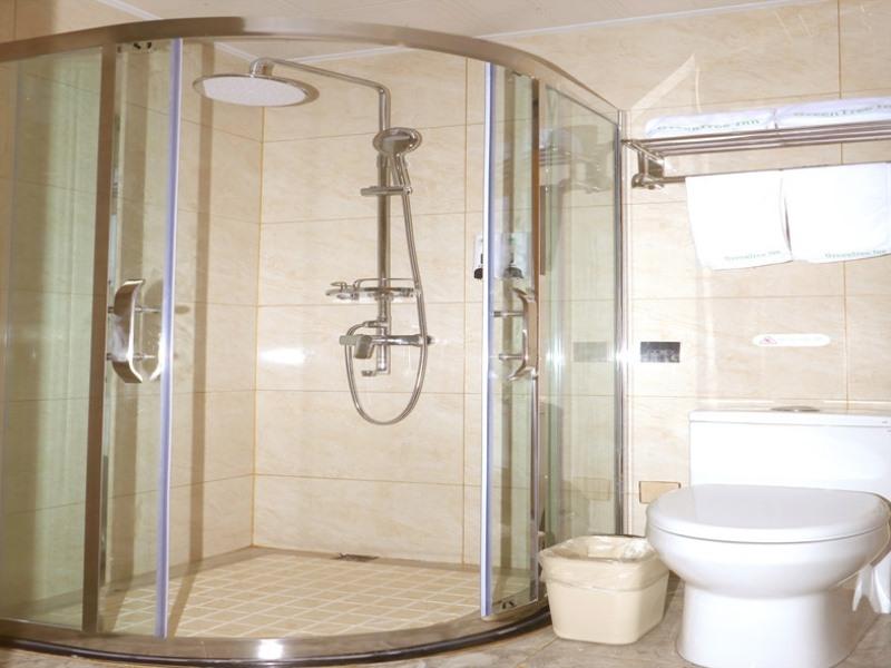 GreenTree Inn Chizhou Dongzhi County Lishan Xiushui Express Hotel 20/24