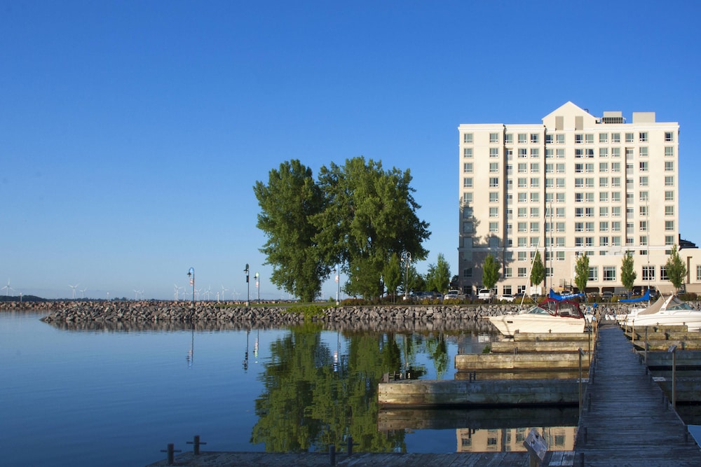 Residence Inn By Marriott Kingston Water S Edge 4/41
