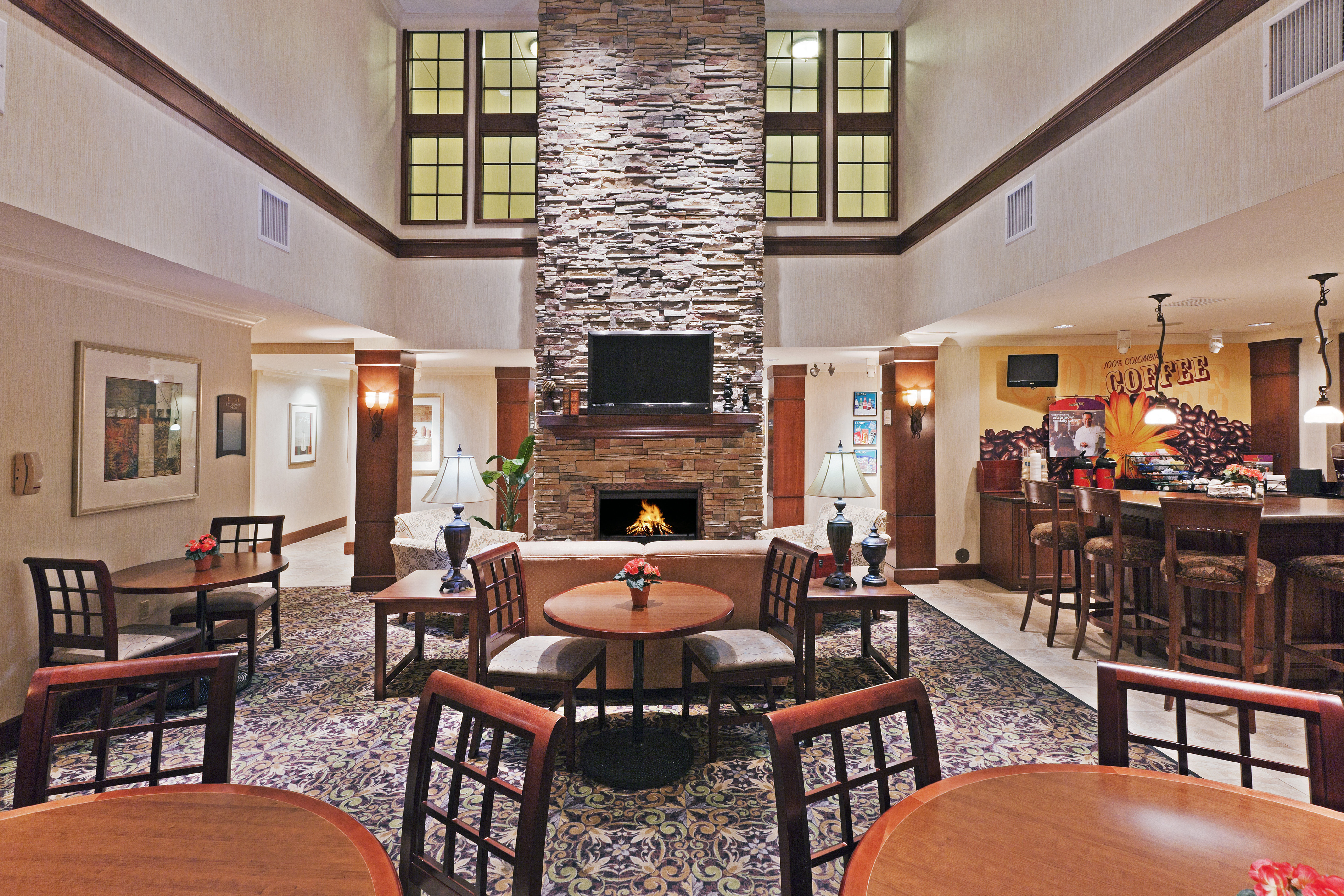 Staybridge Suites Wichita 51/79