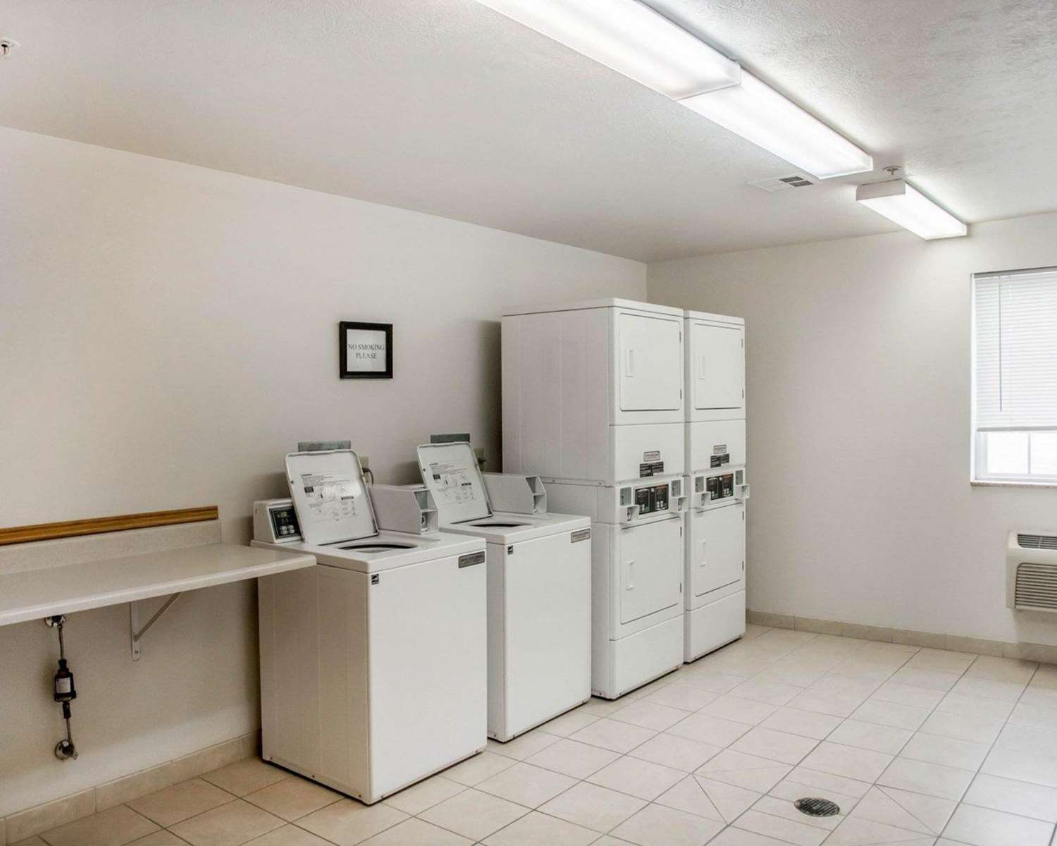 Birch Hill Suites Dayton - WP AFB 10/10
