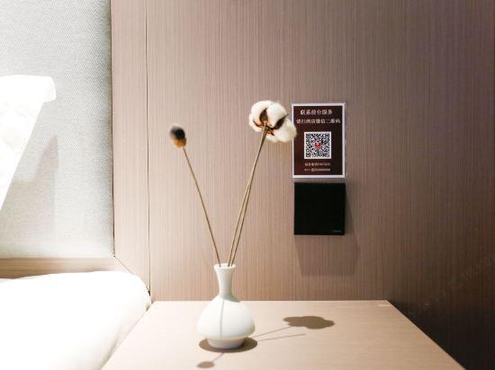 Home Inn Ningbo Tianyi Plaza Center 45/51
