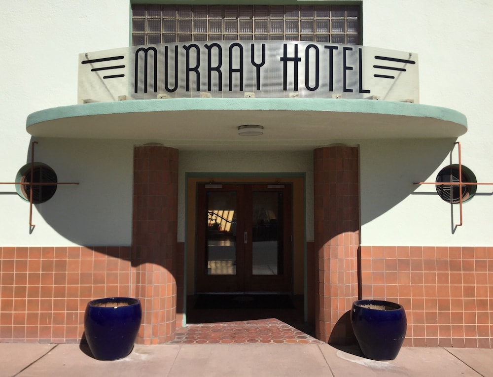 Murray Hotel 6/40
