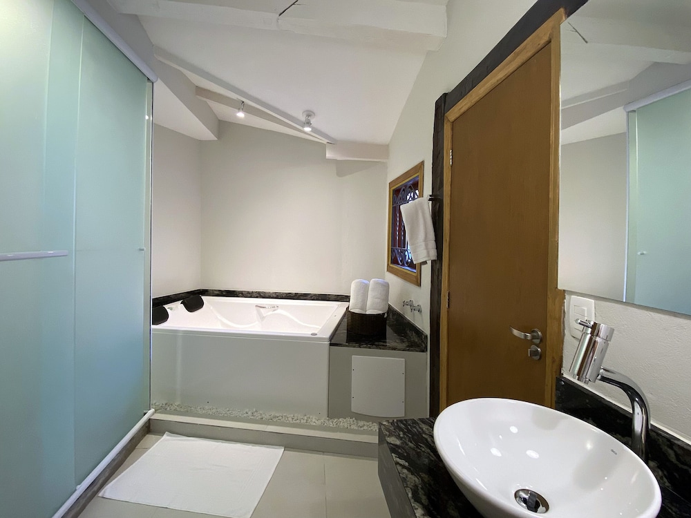 Porto Pacuiba Hotel Ilhabela 69/71