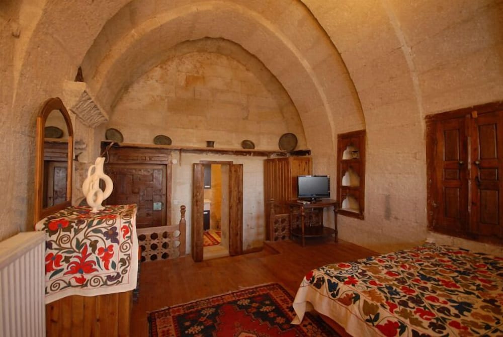 Arif Cave Hotel 26/50