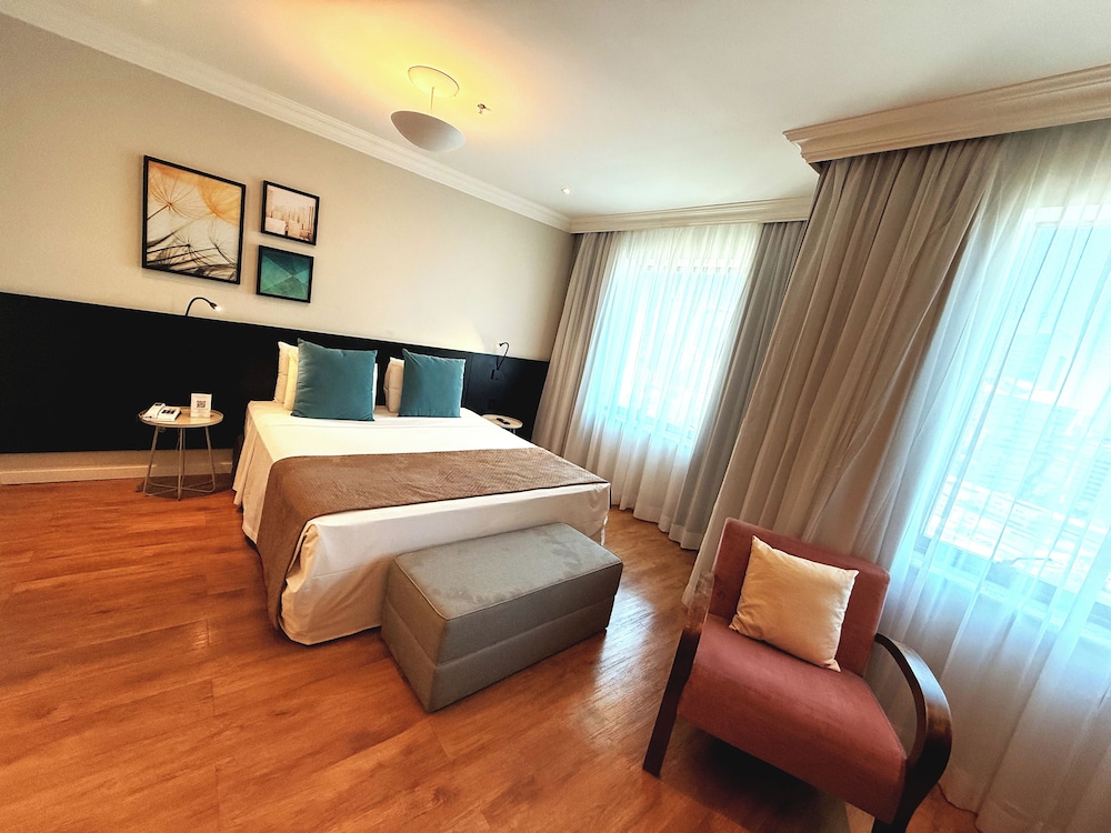 PREMIER, DOUBLE BED