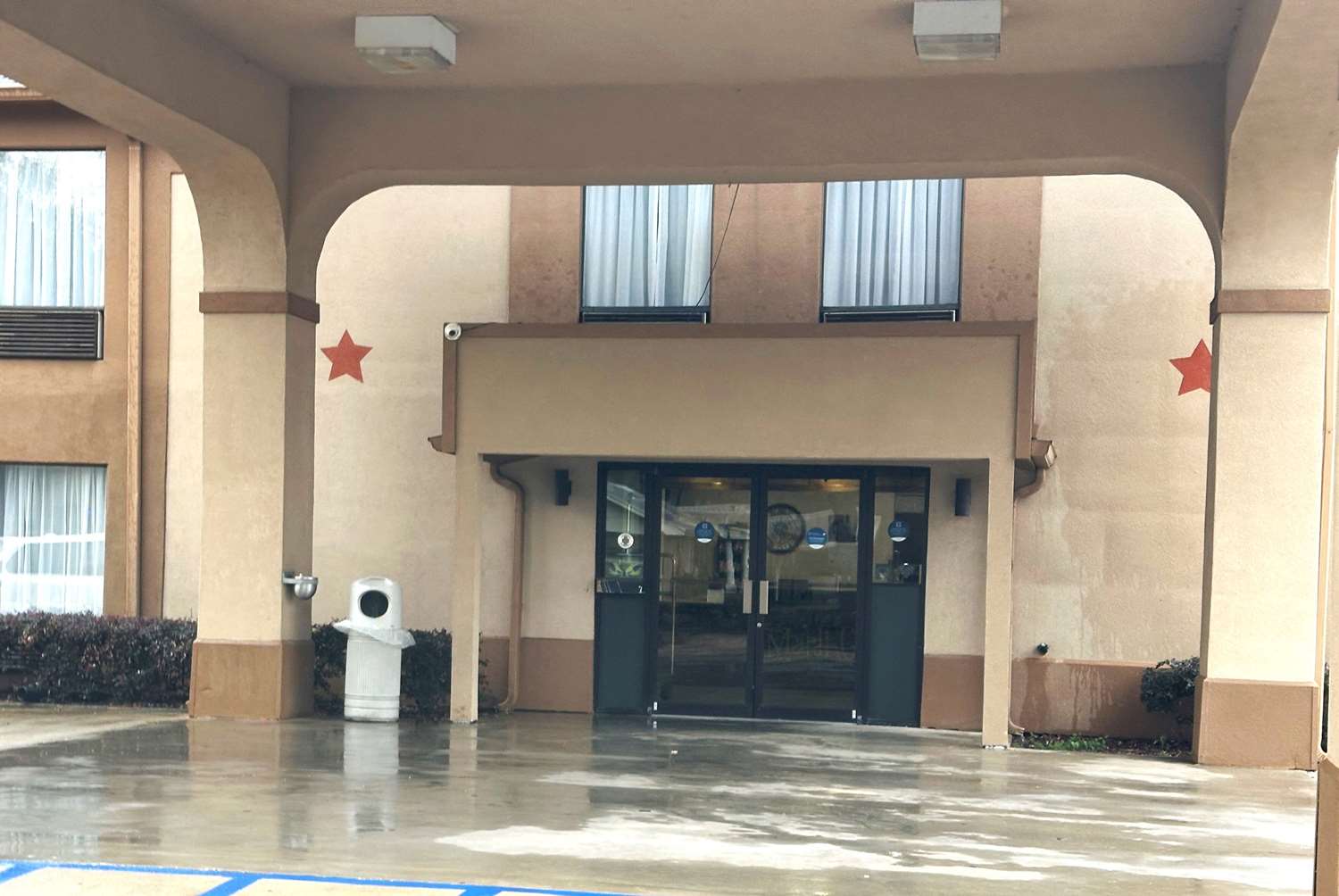 Days Inn And Suites Eunice 4/47