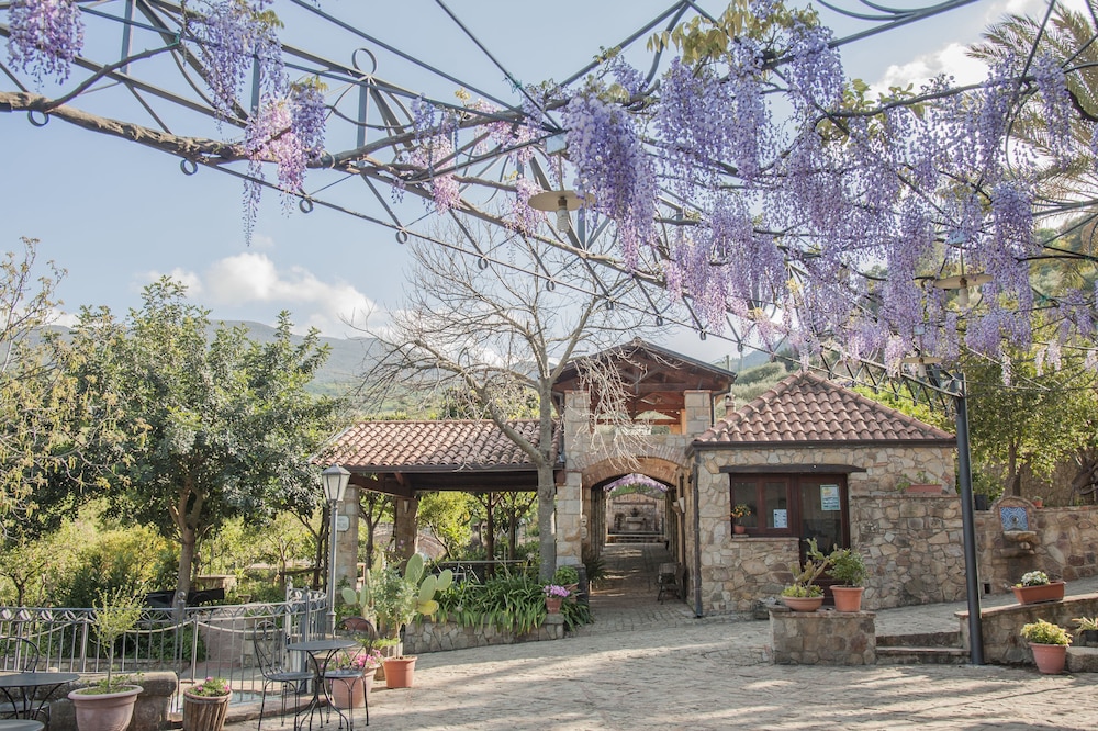 Azienda Agrituristica Bergi酒店(Azienda Agrituristica Bergi) 图片1