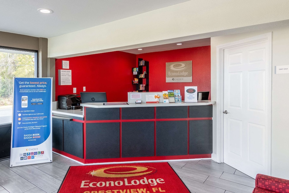 Econo Lodge Crestview South 10/31