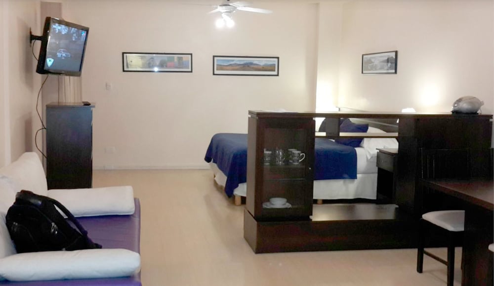 Cordoba Suites 9/17