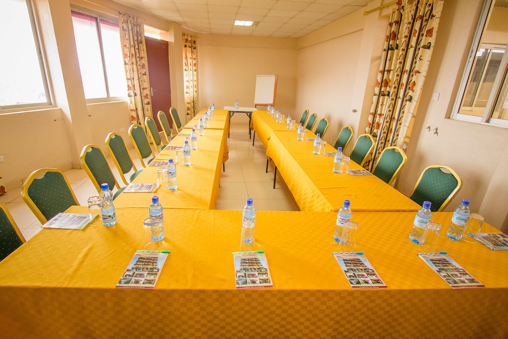 Eland Safari Hotel Nyeri 23/26