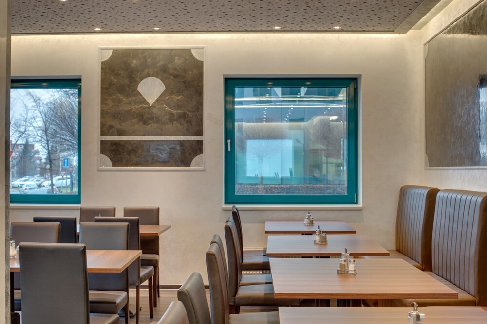 Amedia Express Prag, Trademark Collection by Wyndham 28/52